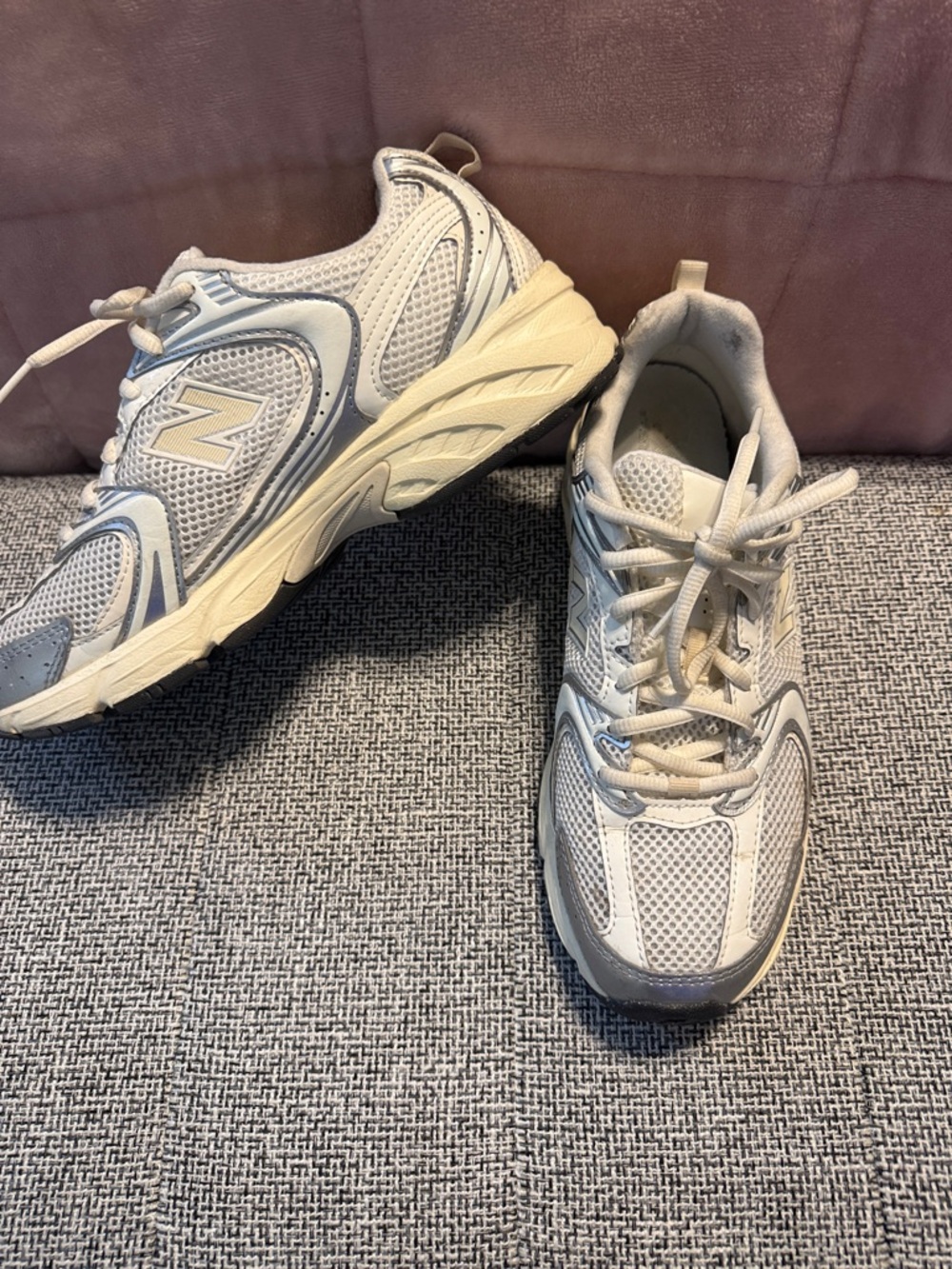 New Balance White and Cream Mesh Running Sneakers